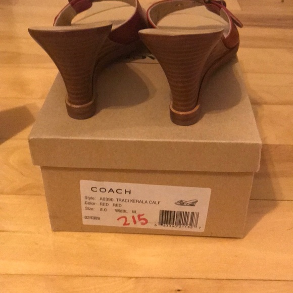 ♦️COACH Red Slides♦️ Traci ♦️8 M Never Worn - Picture 4 of 5